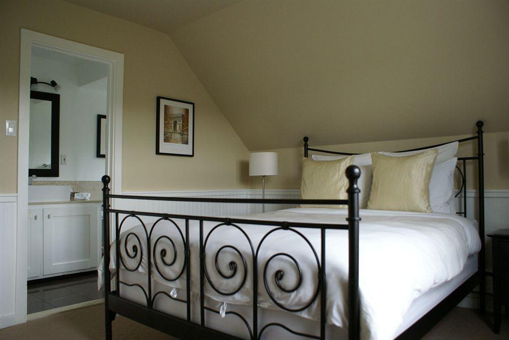 Auberge Sous L'Edredon B&B Saint-Sauveur Ngoại thất bức ảnh