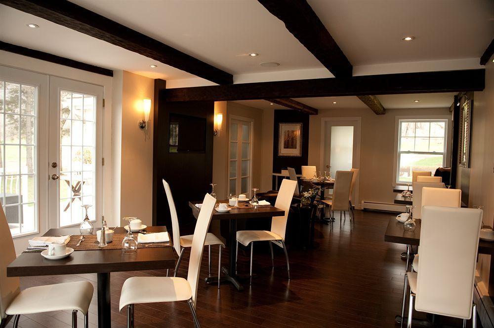 Auberge Sous L'Edredon B&B Saint-Sauveur Ngoại thất bức ảnh